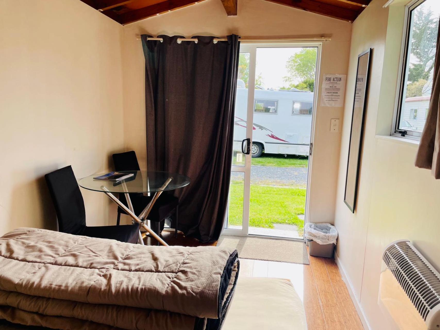 A1 Kaikoura Holiday Park Hotel ภายนอก รูปภาพ